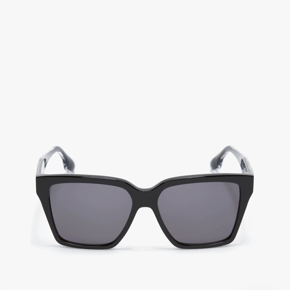 VICTORIA BECKHAM NEW Soft Square Frame Sunglasses In Black VB72S - Picture 2 of 7